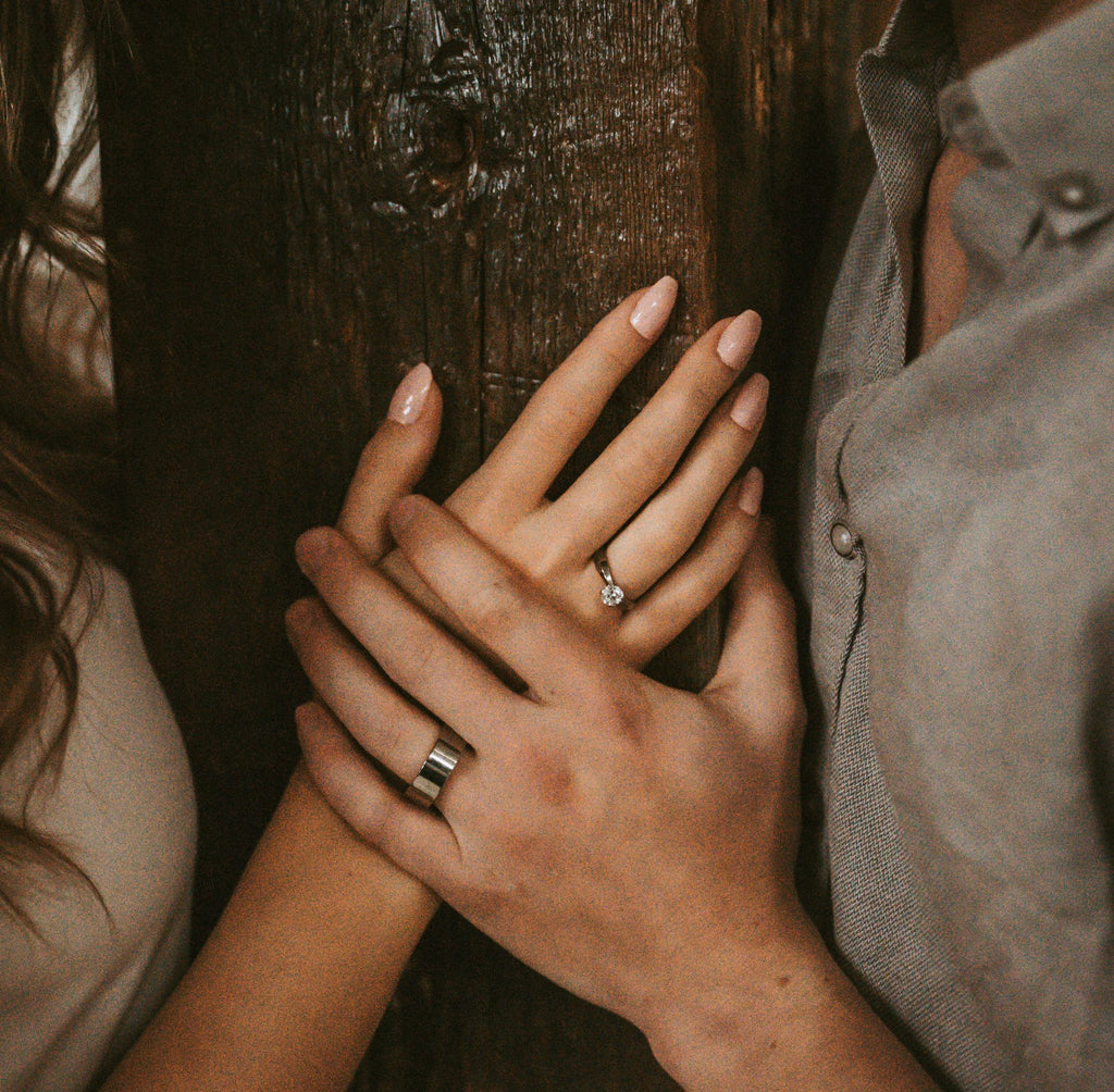 5 Ways to Keep Your Wedding Ring Safe Titanium Rings