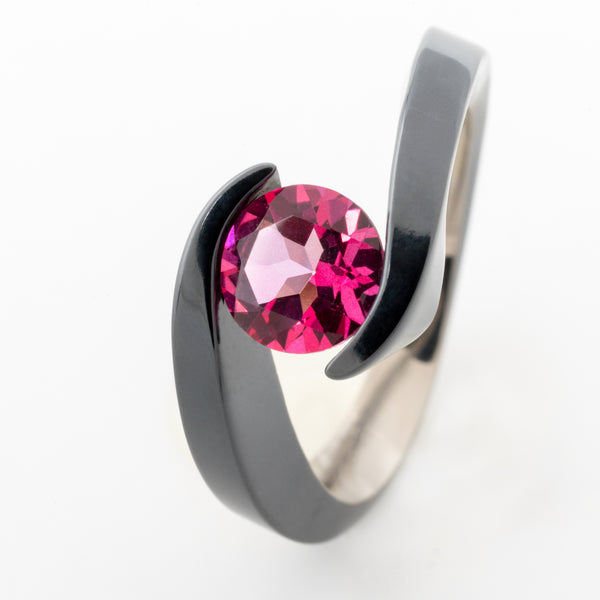 Stella | Black Titanium Solitaire Ring