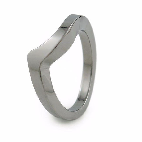Stella Women's Titanium Engagement Ring and Wedding Band Set
