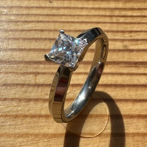Cleopatra Princess Titanium Ring