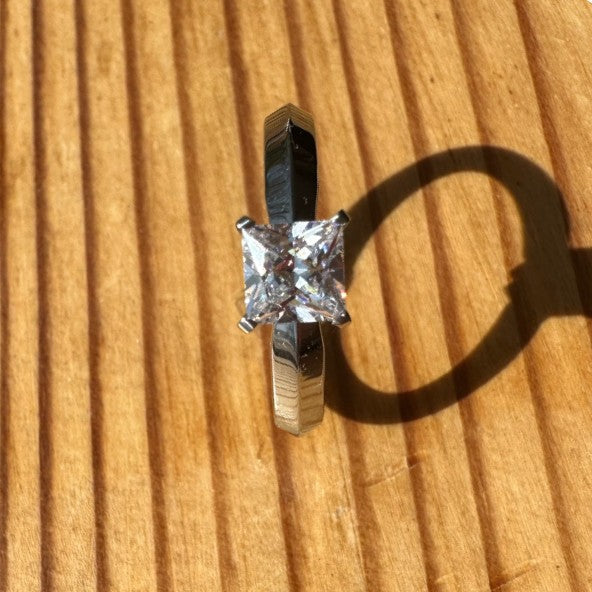 Cleopatra Princess Titanium Ring
