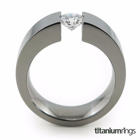 The Proxima Titanium engagement ring is a bold ring that lifts up your chosen Diamond or gemstone to accentuate it’s glimmer. 
