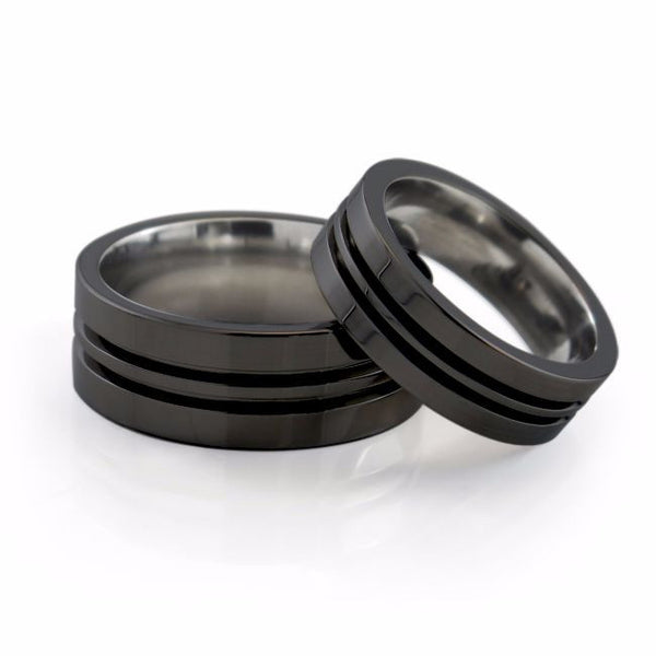 Mens and ladies Hypoallergenic black titanium rings