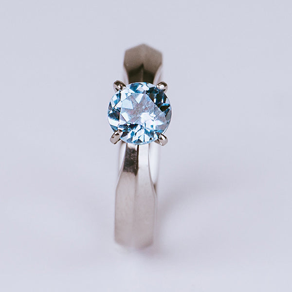 Cleopatra with Aquamarine