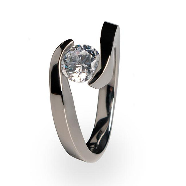 Stella Women's Titanium Engagement Ring and Wedding Band Set