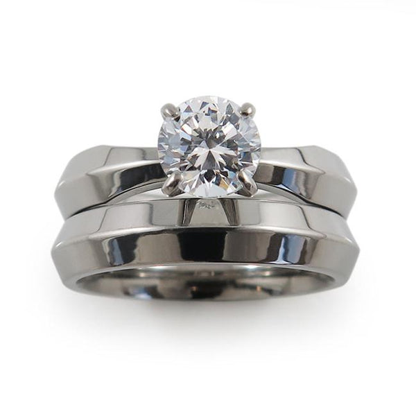 Cleopatra 5mm(±0.50 ct) Diamond Titanium ring