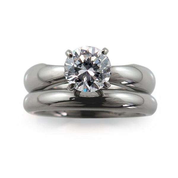 Helena Solitaire Titanium Ring